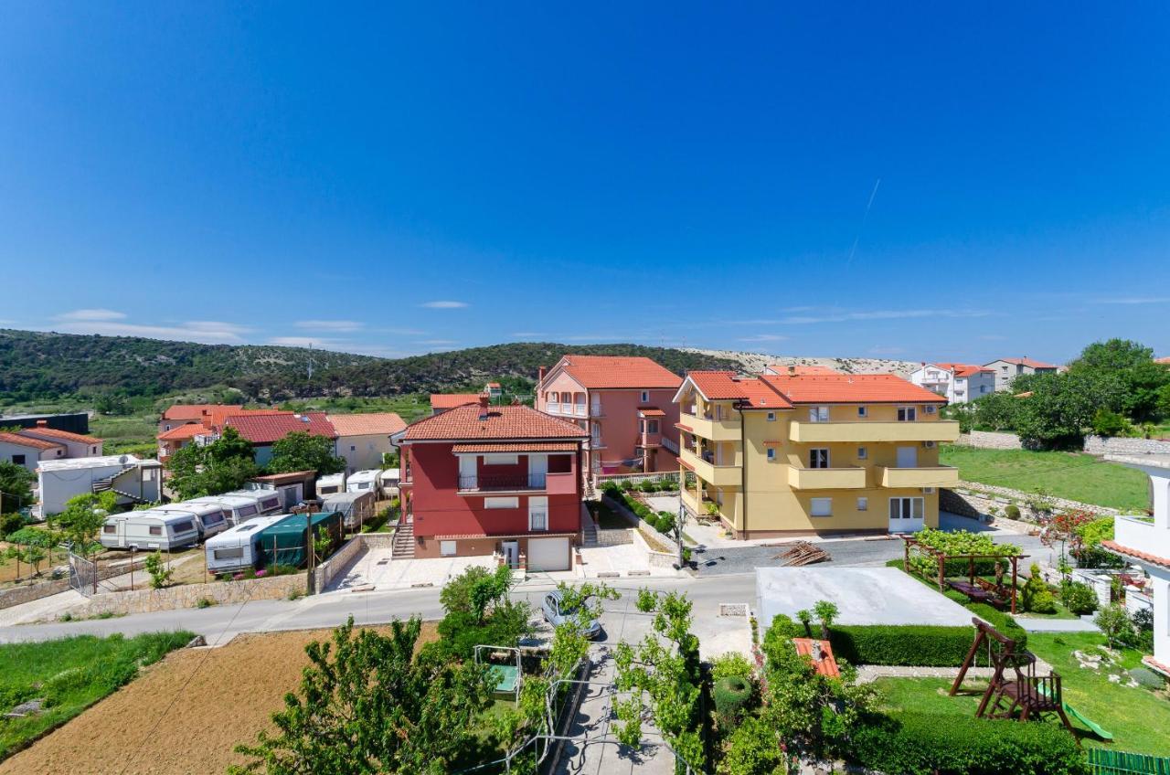 Apartments Rajka Lopar Bagian luar foto